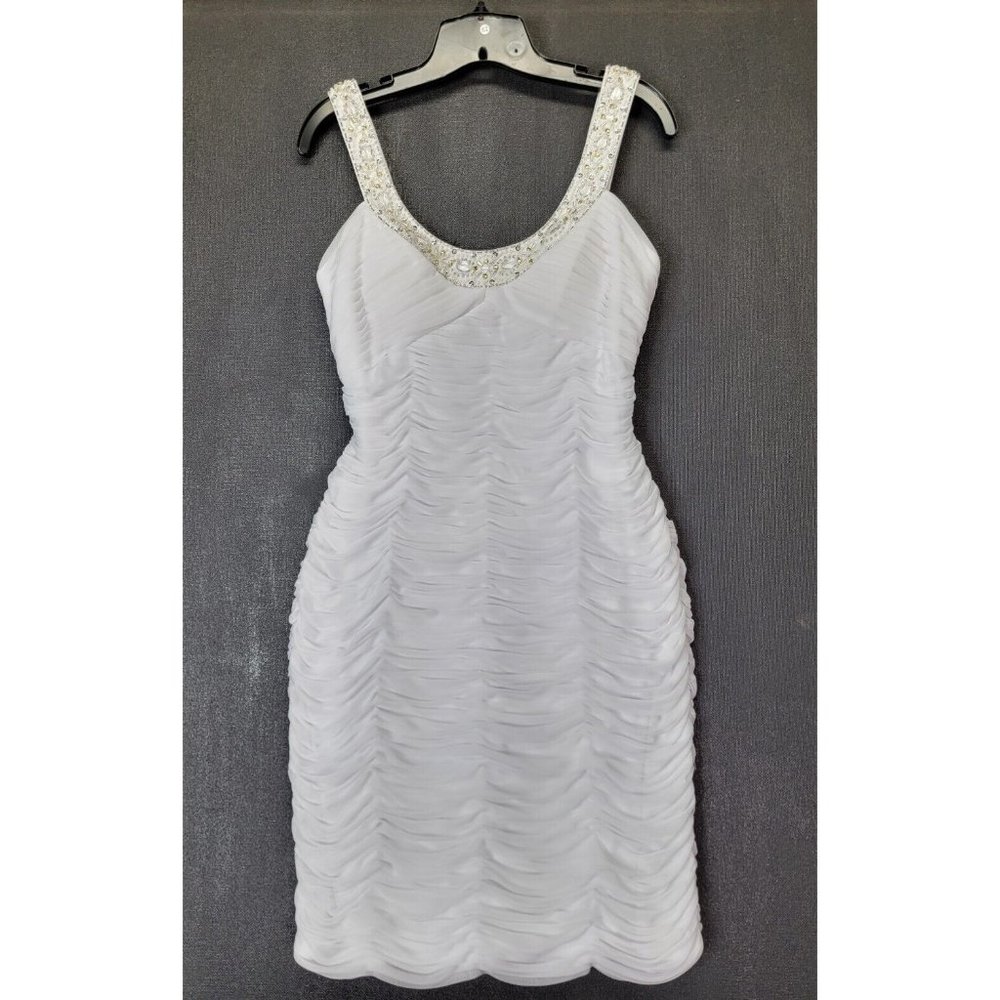 Davids Bridal Women"s BodyCon White Ruche Pleats Wedding Sleeveless Dress Size 6